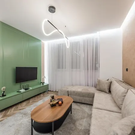 Tropical Palm Retreat-brand New Durres