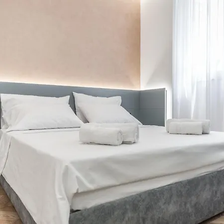 Apartment Tropical Palm Retreat-brand New Durres